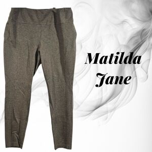 Matilda Jane Women's SZ XL Gray Slimming Pull On Ankle Legging